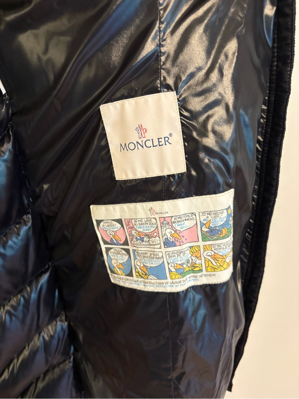 Moncler Women's Dark Blue Down Puffer Coat with Fur Trim - Picture 4 of 6